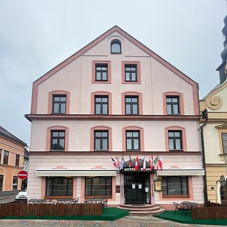 Hotel Bravo Ceska Trebova Exterior photo